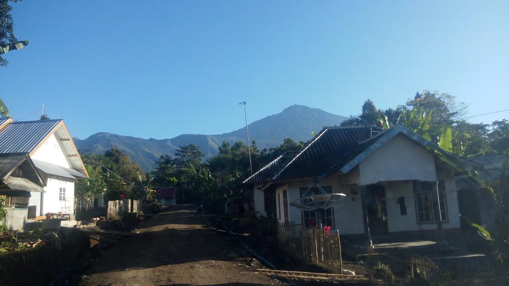 Tetebatu Indah Homestay エクステリア 写真