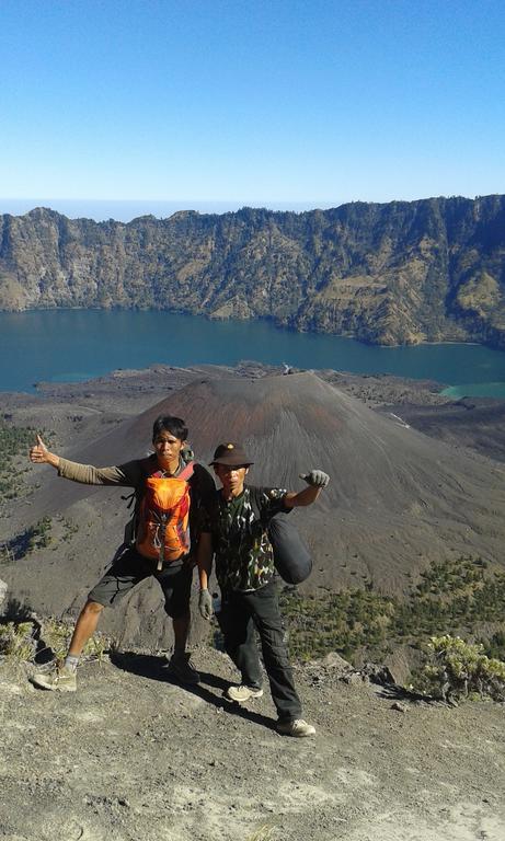 Tetebatu Indah Homestay エクステリア 写真