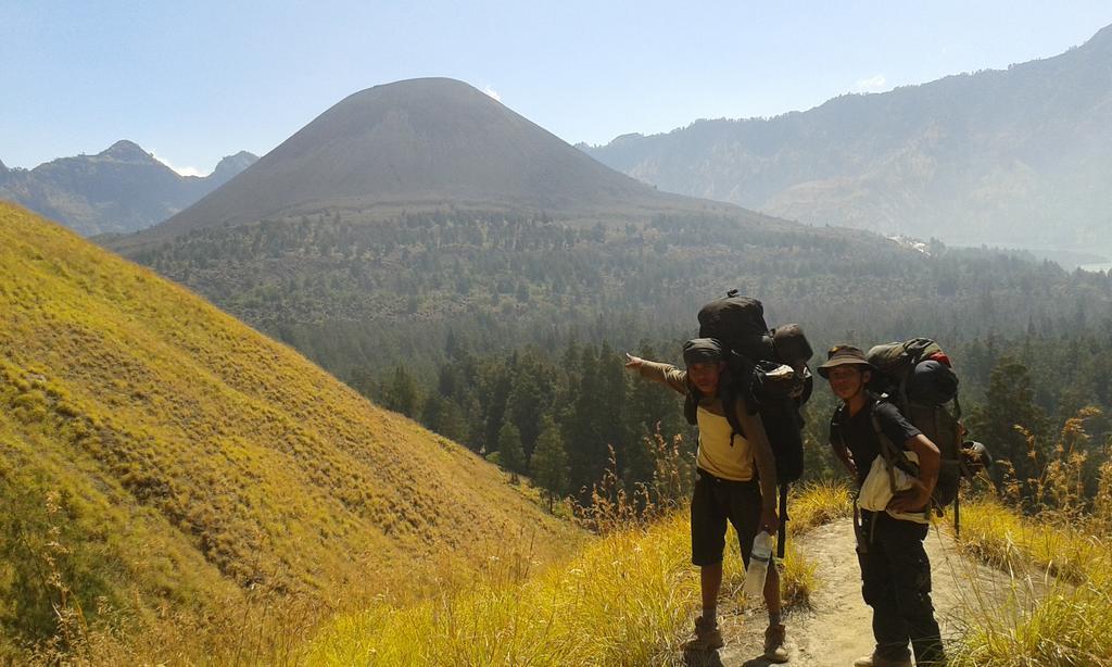 Tetebatu Indah Homestay エクステリア 写真