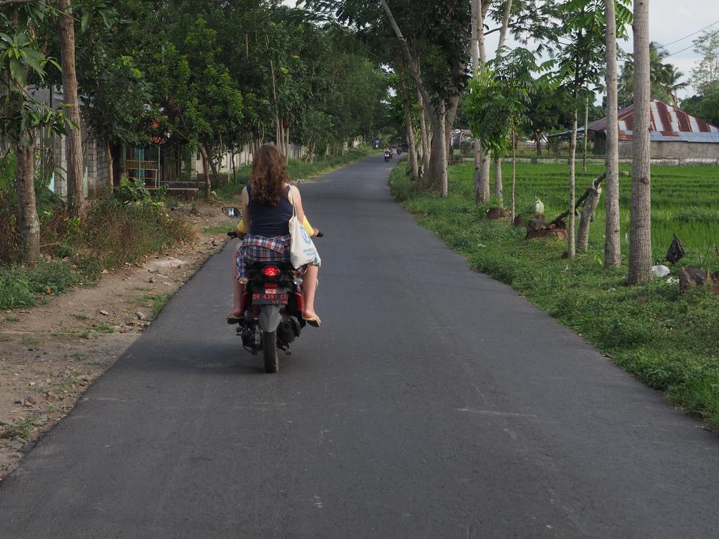 Tetebatu Indah Homestay エクステリア 写真